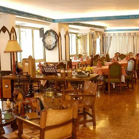 Hotel Julia
